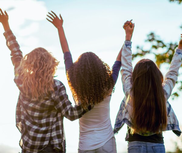 Sveikinimai Tarptautinės jaunimo dienos proga!