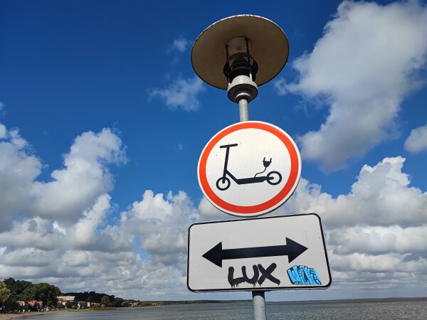 Bus siekiama nustatyti Neringoje įsisiautėjusius grafičių piešėjus 