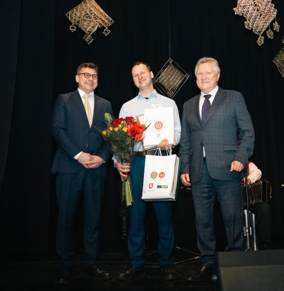 Juodkrantiškis Karolis Tamulis - sėkmingiausiai dirbantis amatininkas