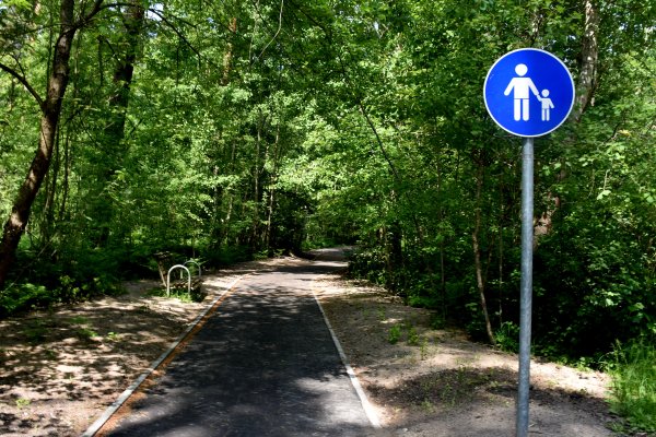 Atnaujintas Kuršių gatvės pėsčiųjų takas: patogesniam susisiekimui su pajūriu