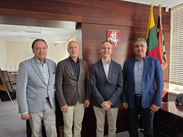 Neringos savivaldybėje lankėsi Ispanijos ambasadorius
